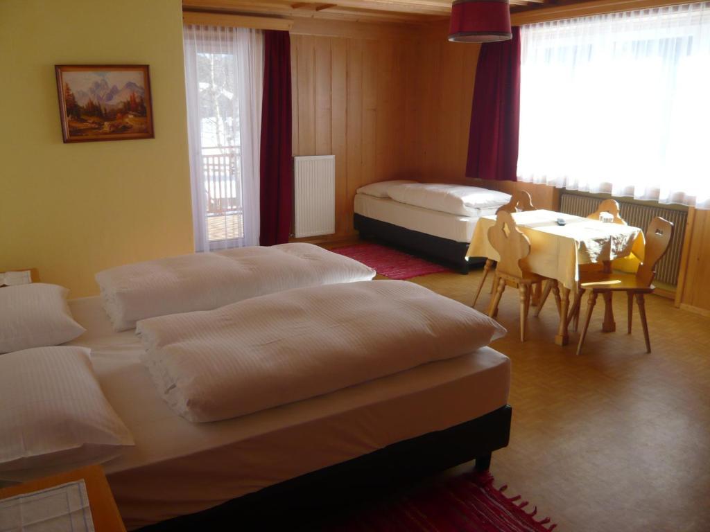 B&B Hotel Heidi Dobbiaco Room photo