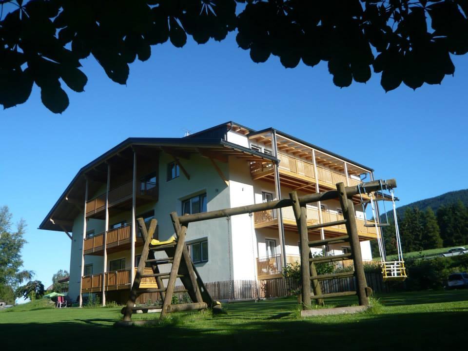 B&B Hotel Heidi Dobbiaco Exterior photo