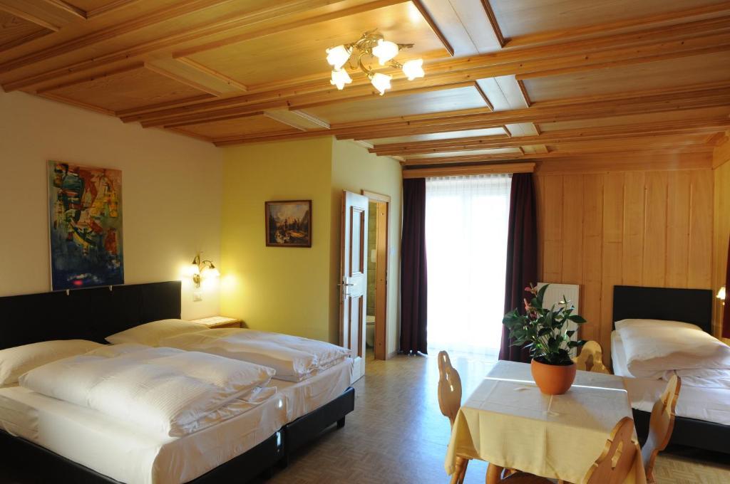 B&B Hotel Heidi Dobbiaco Room photo